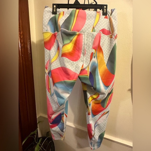 Fabletics pants - Picture 2 of 2